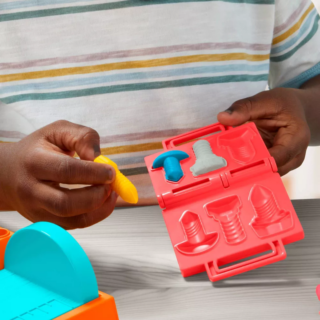 Hasbro Play-Doh Stamp &amp; Saw Tool Bench play dough tool set with 5 cans of Play-Doh