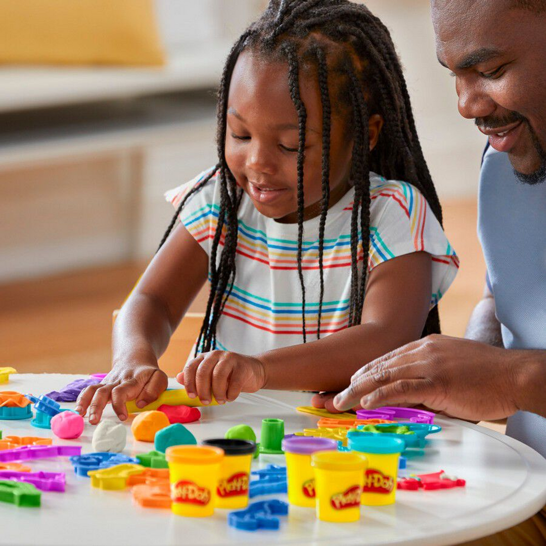 Play-Doh Land Air And Sea Set with 39 accessories and 10 cans of compound