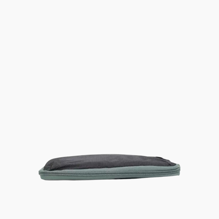 American Tourister Passport Holder