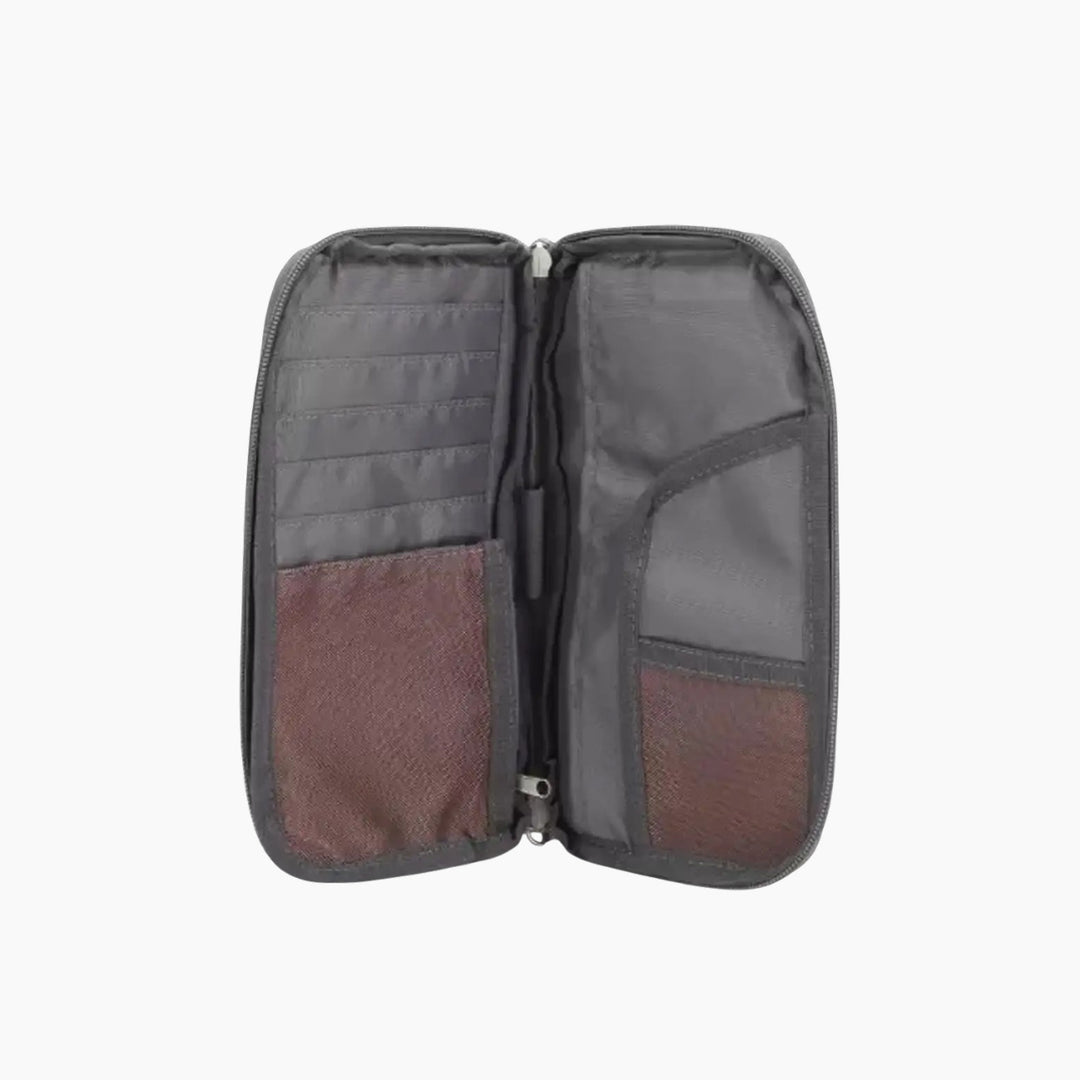 American Tourister Passport Holder