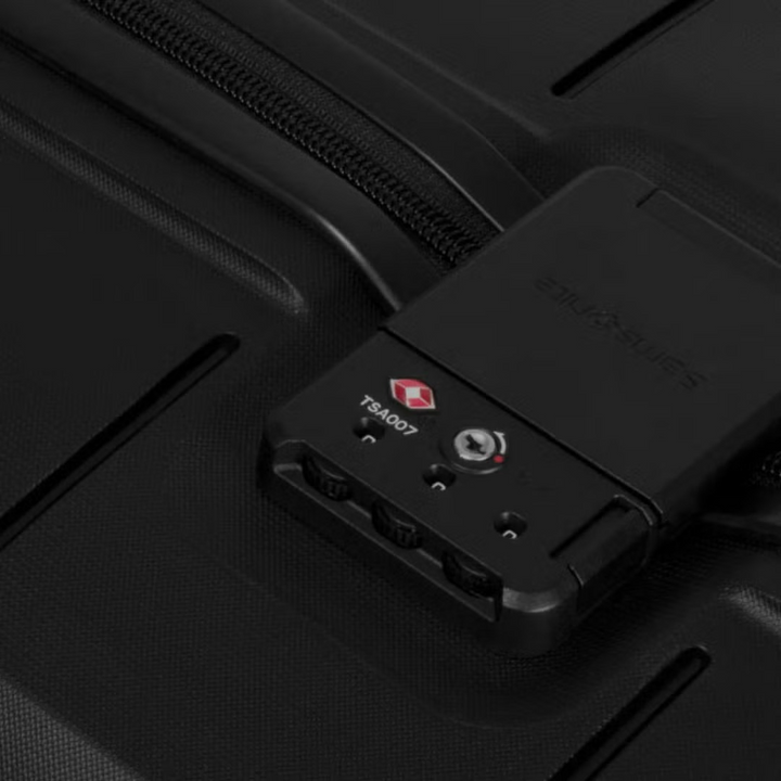 Samsonite Cube-048 Spinner Suitcase