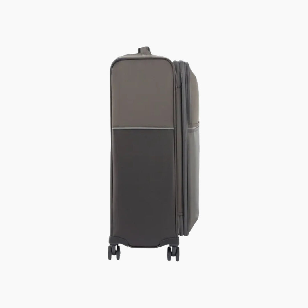 Samsonite 73H Spinner Suitcase