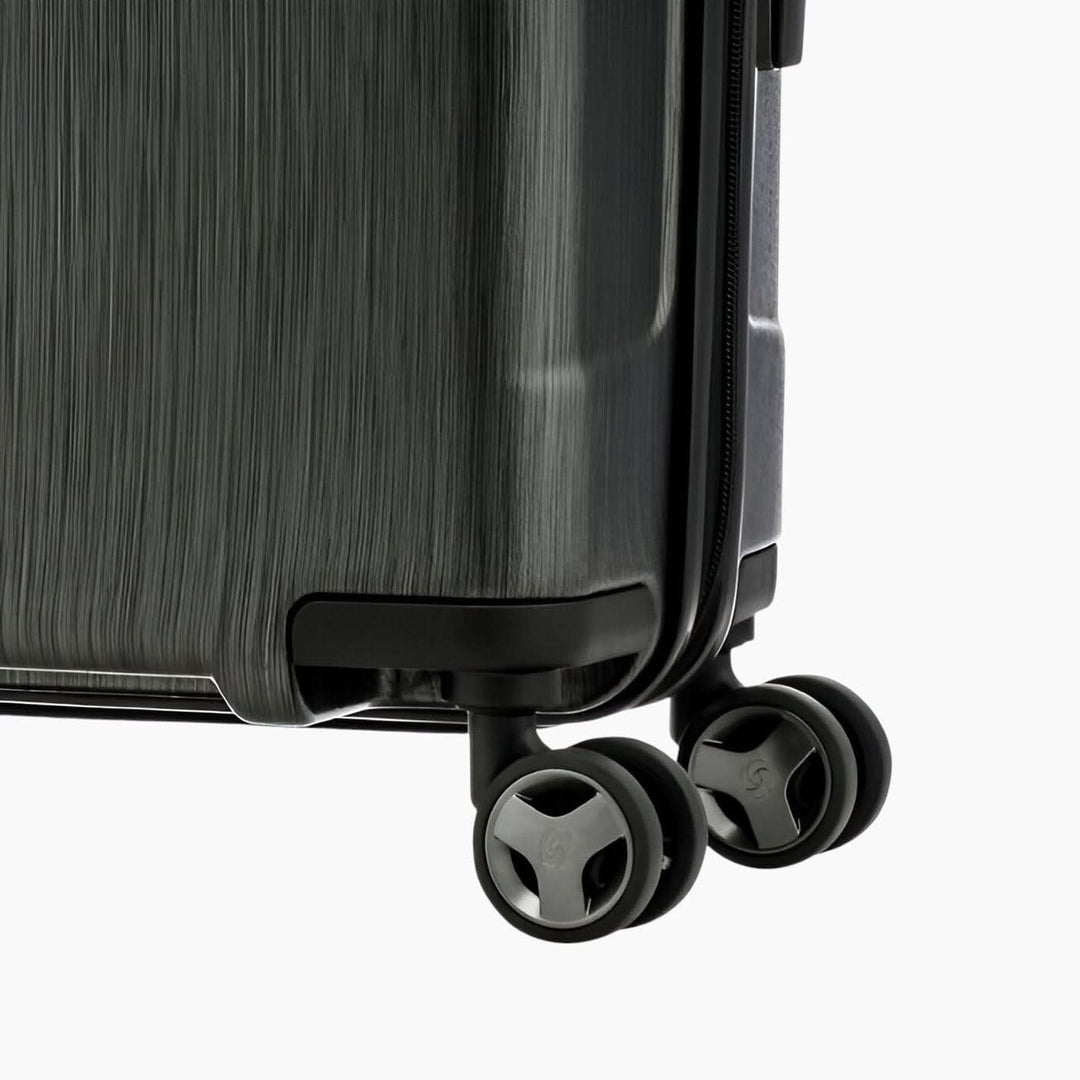 Samsonite Evoa Spinner Suitcase