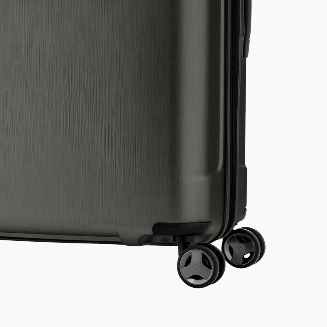 Samsonite Evoa Spinner Suitcase