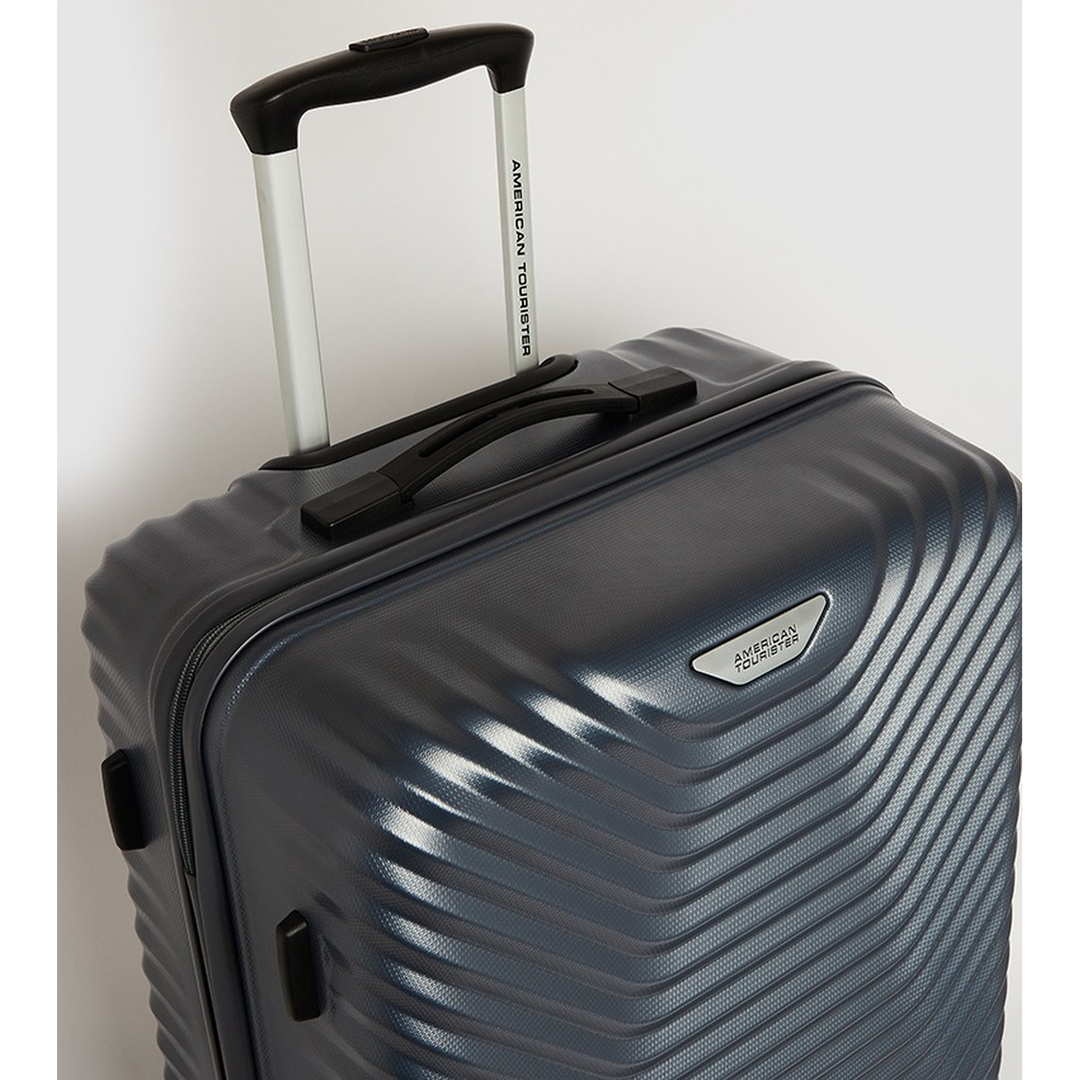 American Tourister Sky Cove Spinner Luggage Set