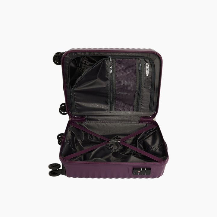 American Tourister Sky Cove Spinner Luggage Set