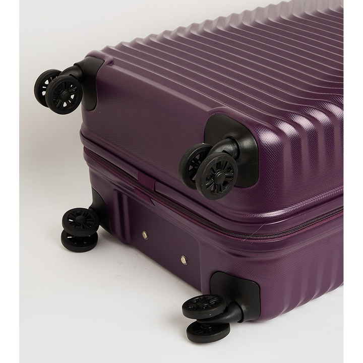 American Tourister Sky Cove Spinner Luggage Set