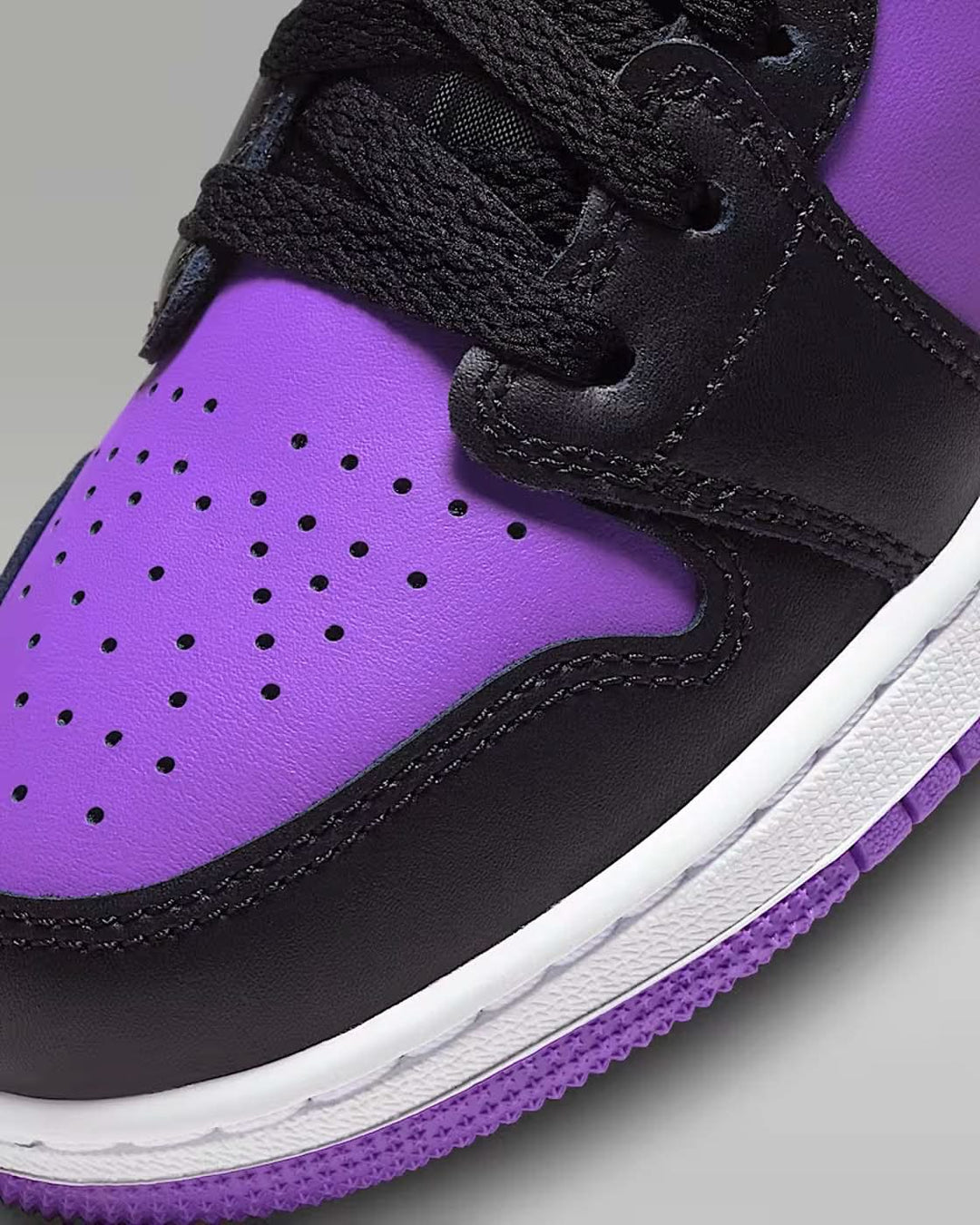 Air Jordan 1 Low Purple Venom Shoes