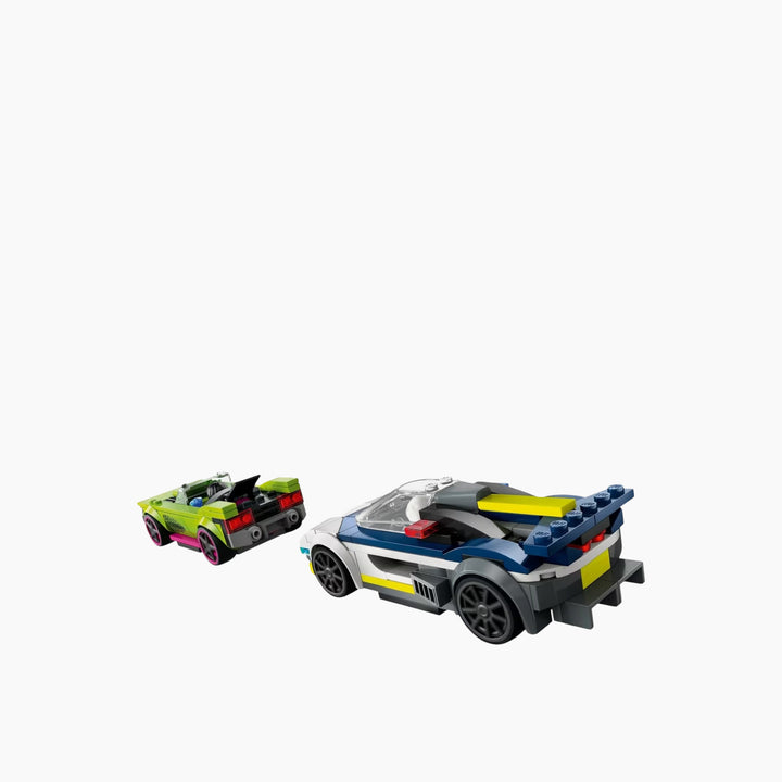 Lego Police Car and Muscle Car Chase 213-piece construction set