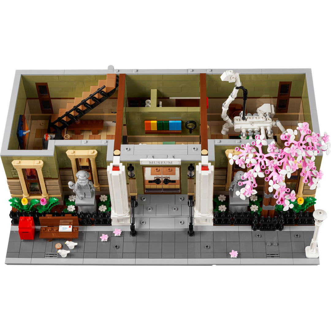 Lego Natural History Museum rare edition construction set