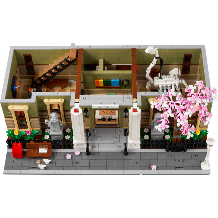 Lego Natural History Museum rare edition construction set