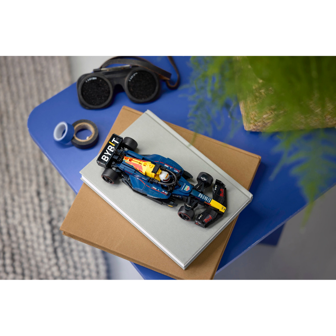 Lego Oracle Red Bull Racing RB20 F1 Race Car construction set