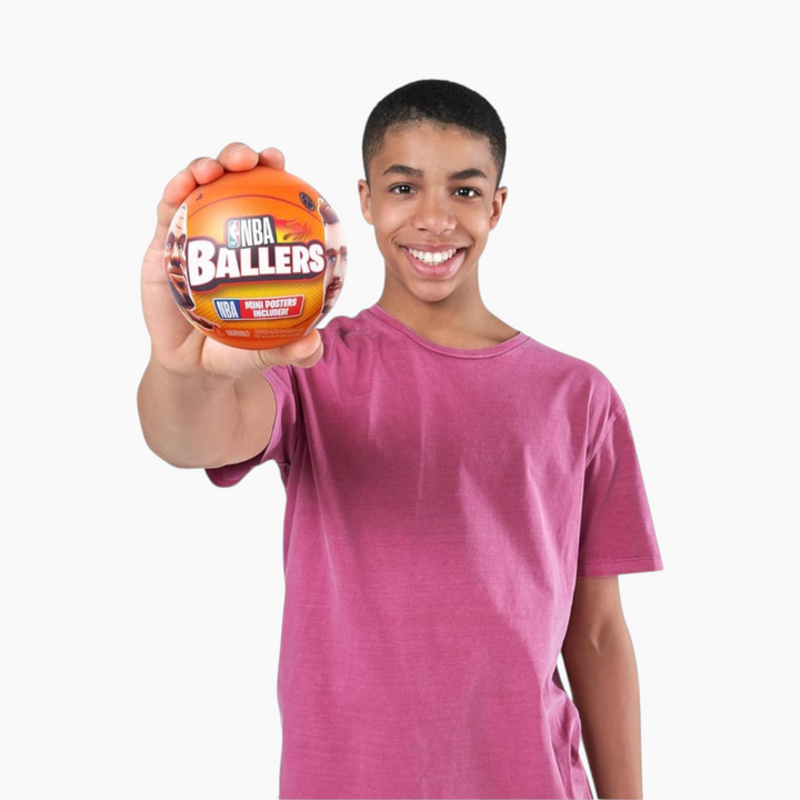 Zuru 5 Surprise Mini Brands NBA Mystery Capsule شخصيات صغيرة