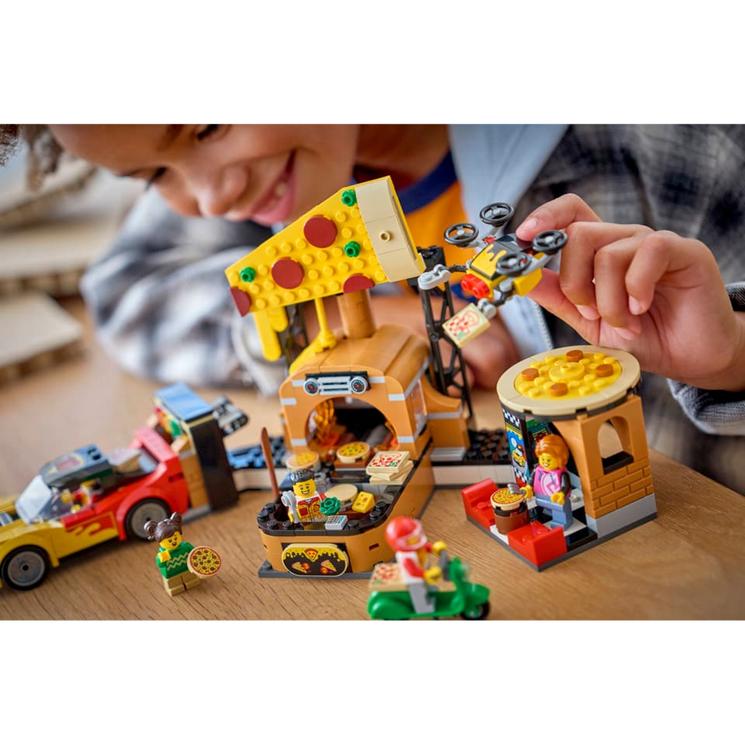 LEGO Pizza Delivery Experience