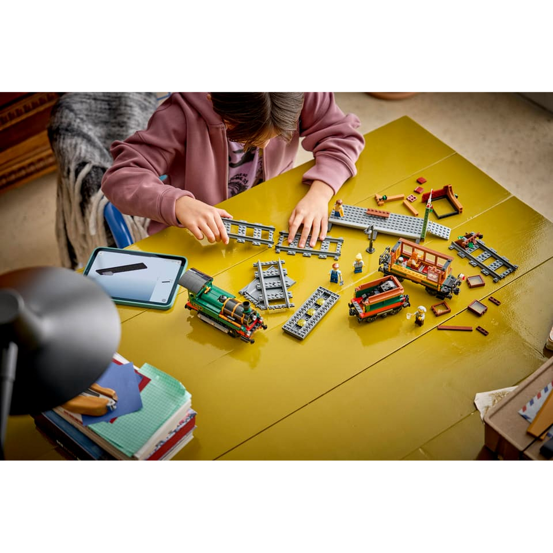 LEGO Vintage Steam Train