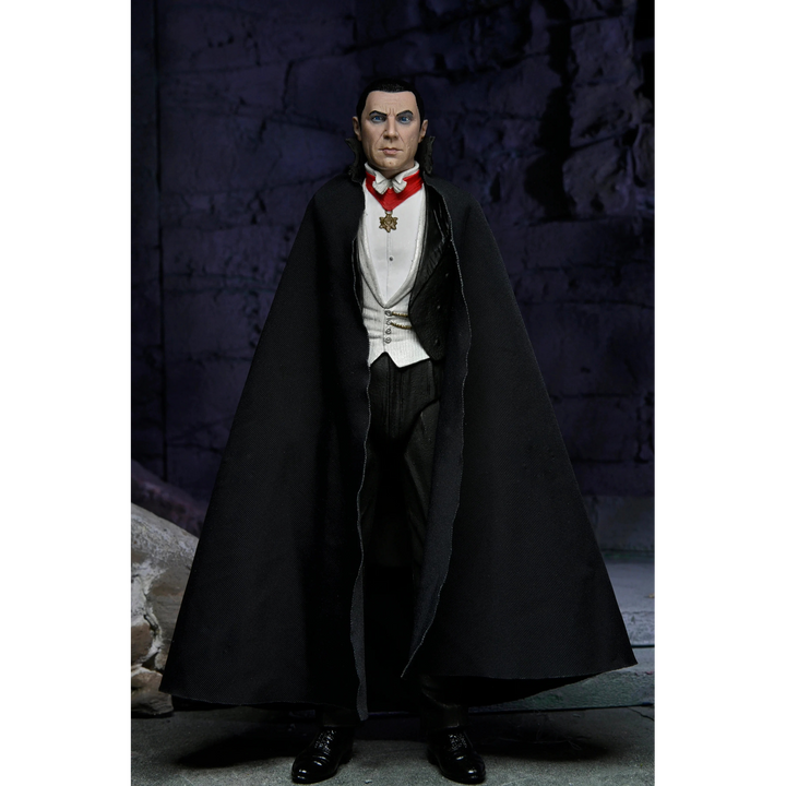 NECA Universal Monsters Ultimate Dracula Transylvania Action Figure