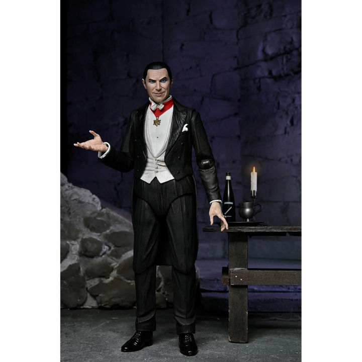 NECA Universal Monsters Ultimate Dracula Transylvania Action Figure