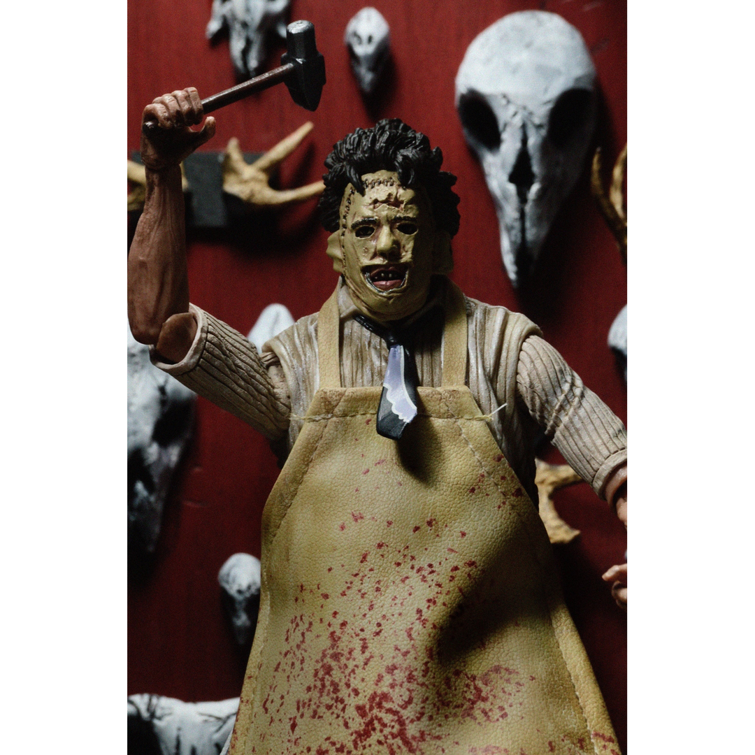 NECA The Texas Chainsaw Massacre Leatherface Action Figure