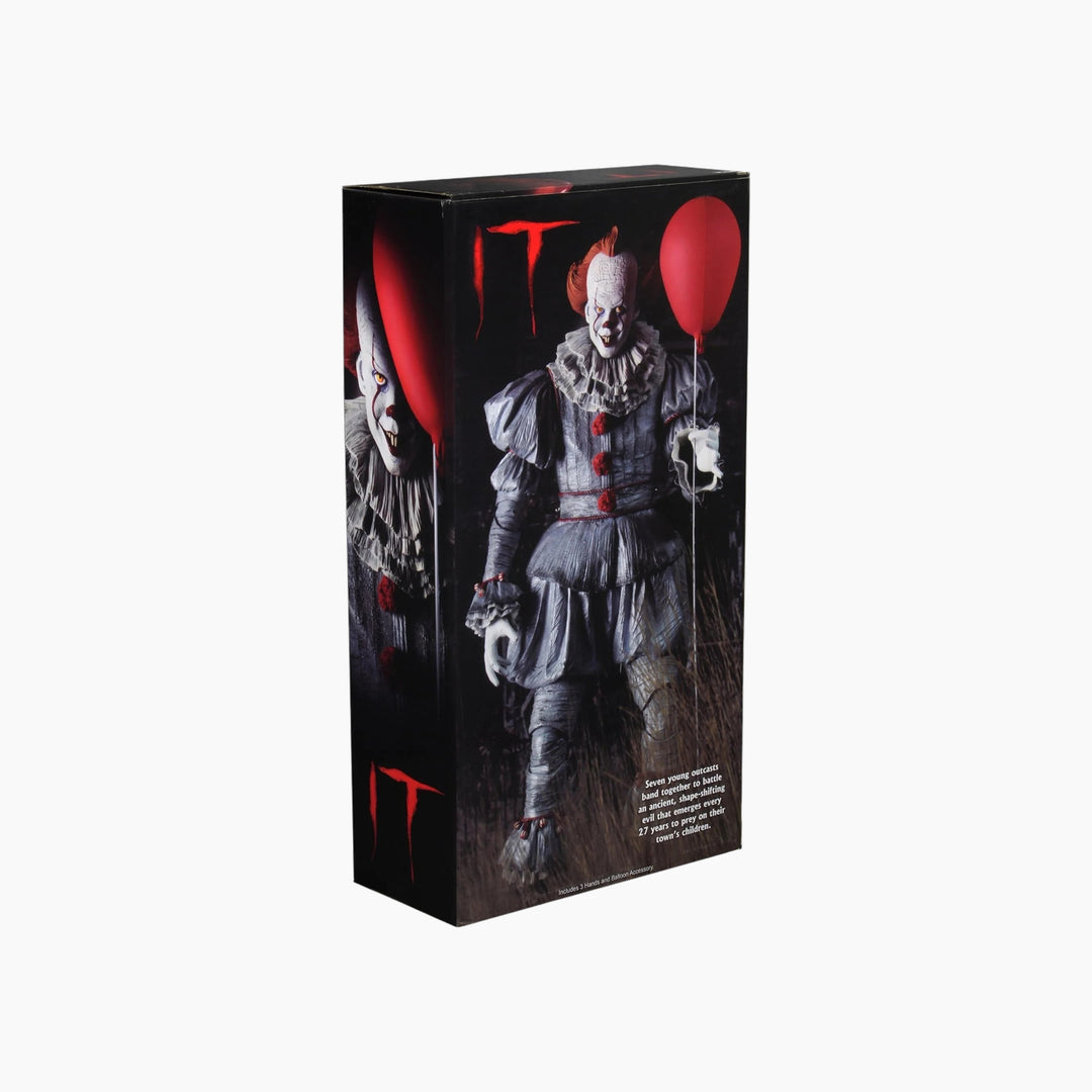 NECA Reel Toys IT (2017) Pennywise 1/4 Scale Figure