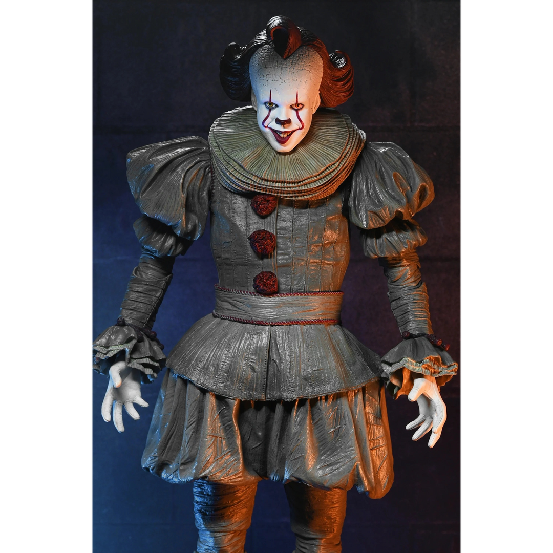 NECA Reel Toys IT (2017) Pennywise 1/4 Scale Figure
