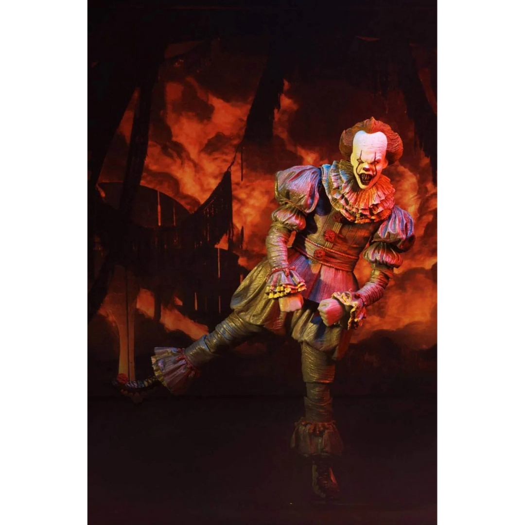 NECA IT Pennywise the Dancing Clown Deluxe Set