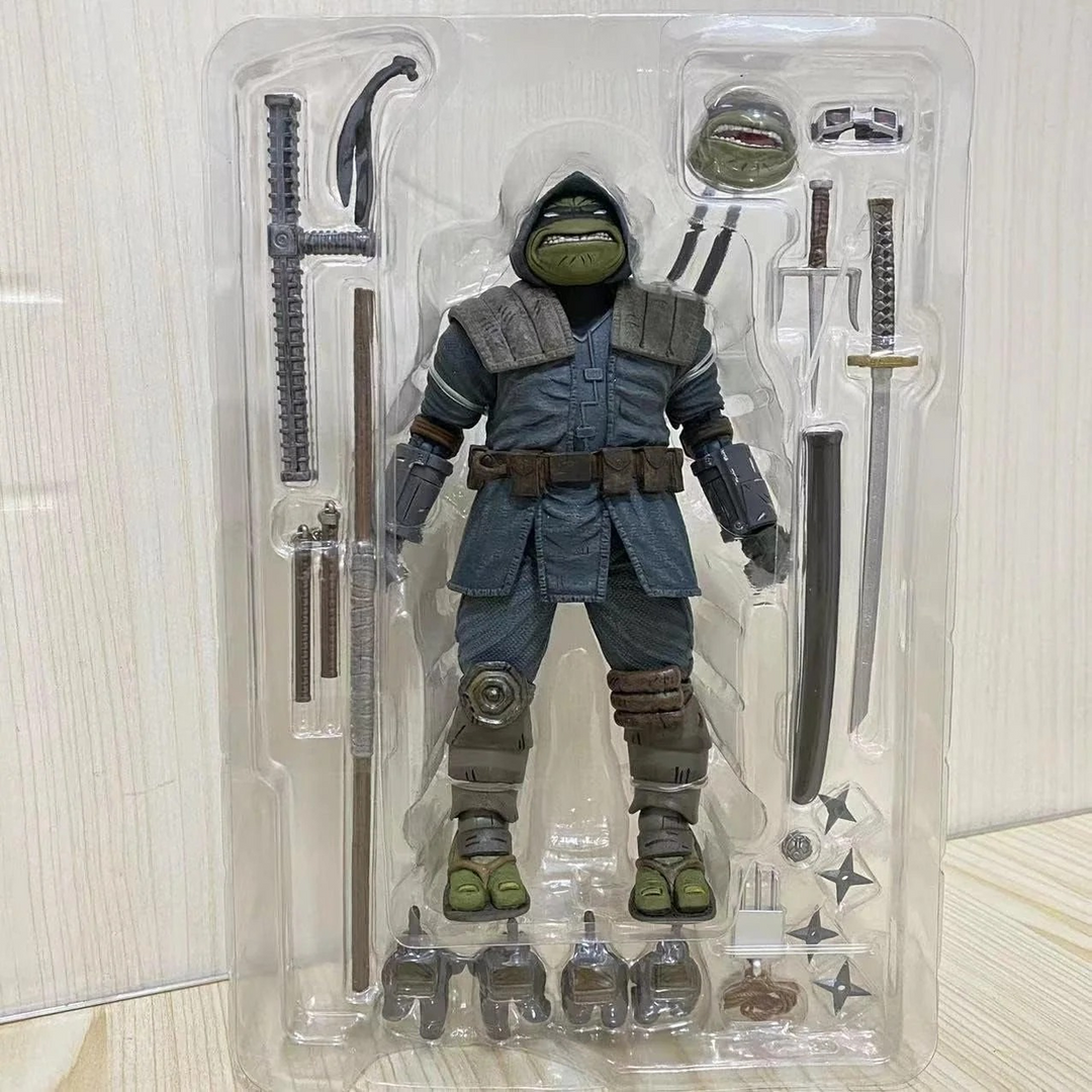 NECA Teenage Mutant Ninja Turtles: The Last Ronin - Armored Action Figure