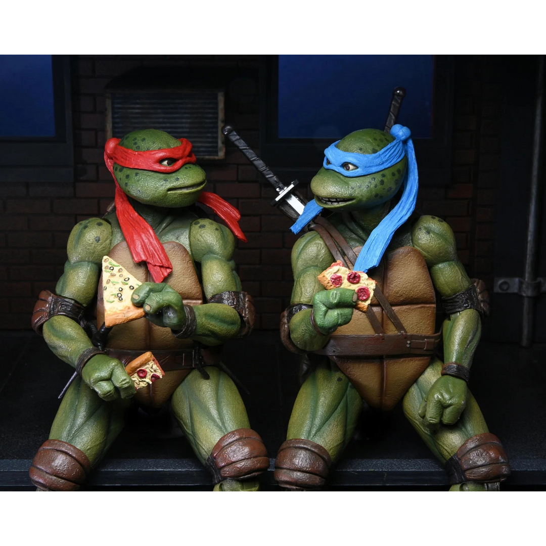 NECA Teenage Mutant Ninja Turtles (1990 Movie) Deluxe 4-Turtle Box Set