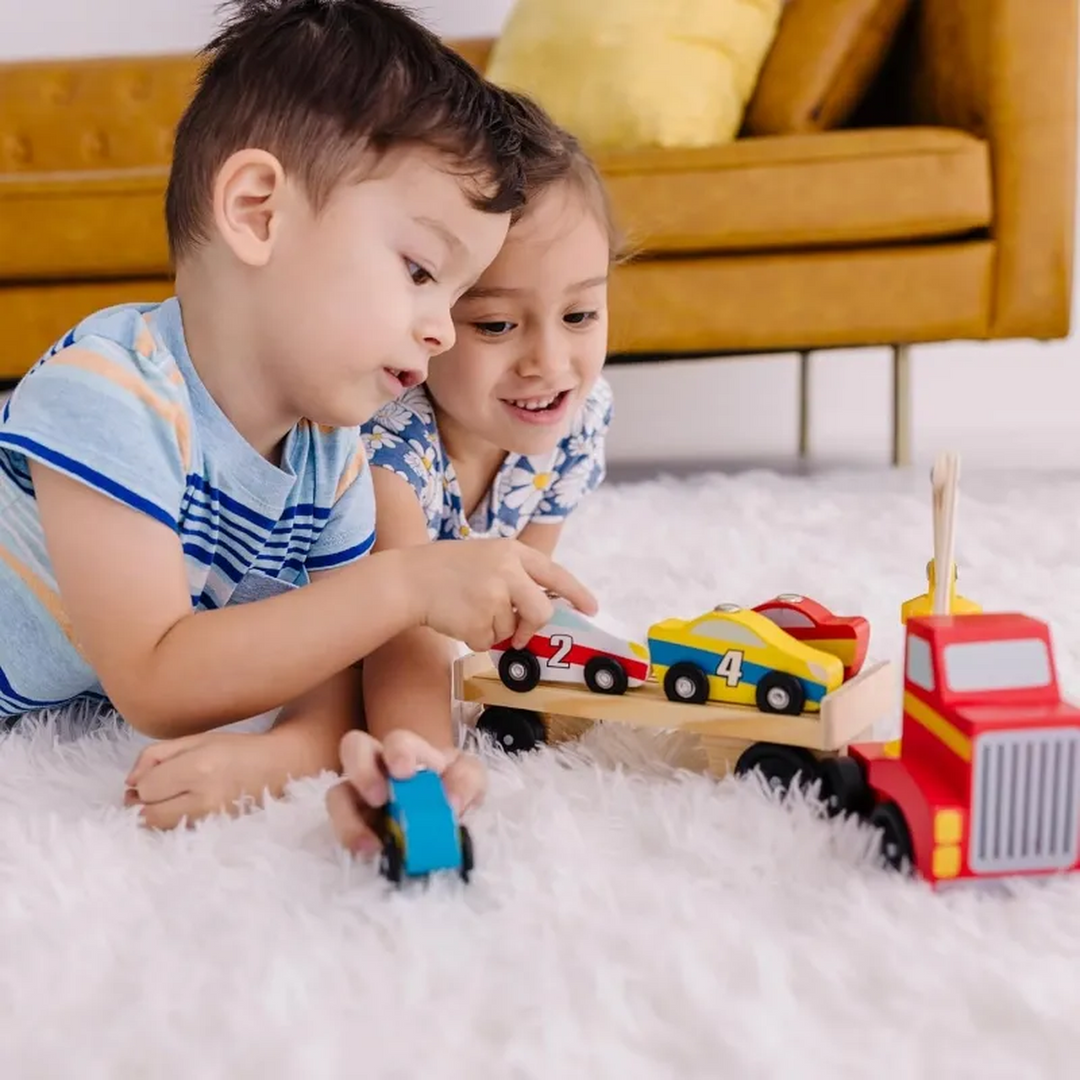 Melissa &amp; Doug Magnetic Car Loader