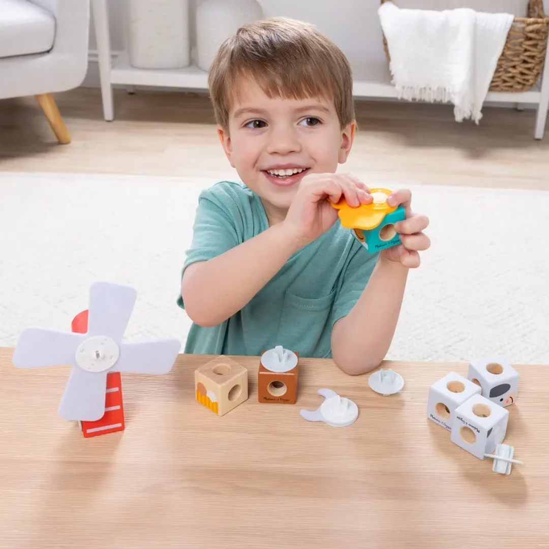 Melissa &amp; Doug Blockables Farm Friends Play Set- 16 Pcs