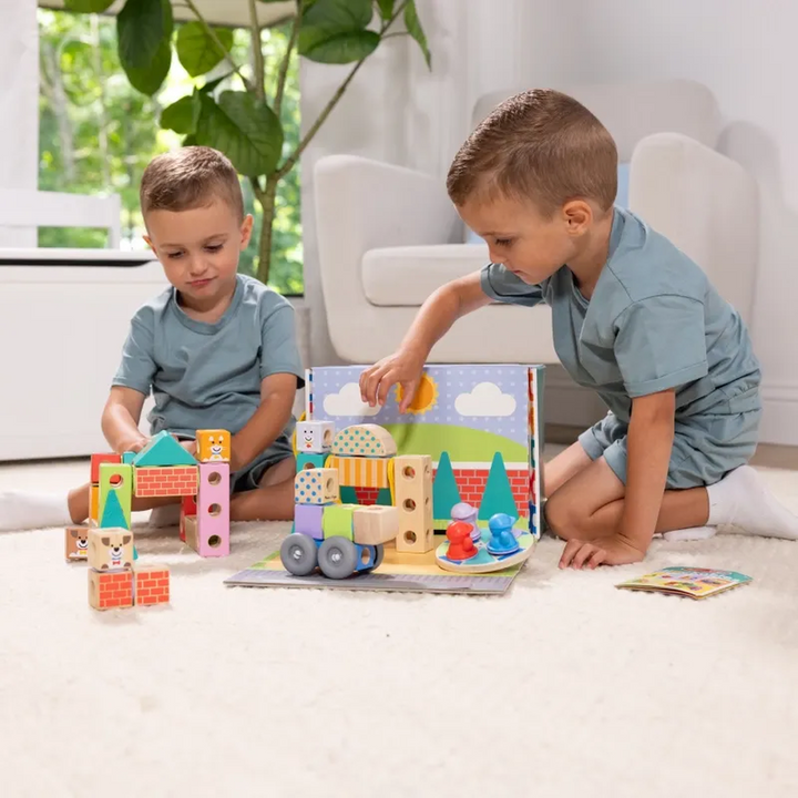 Melissa &amp; Doug Blockables Town Play Set- 73 Pcs