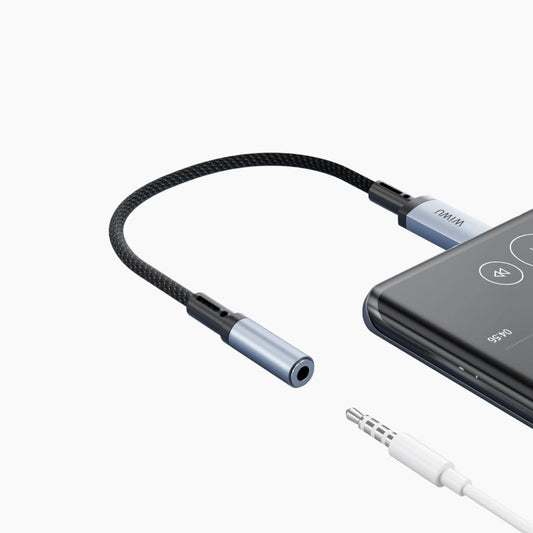 محول صوت Legend (0.15 متر) USB-C/Lightning إلى 3.5 مم Wi-C047T
