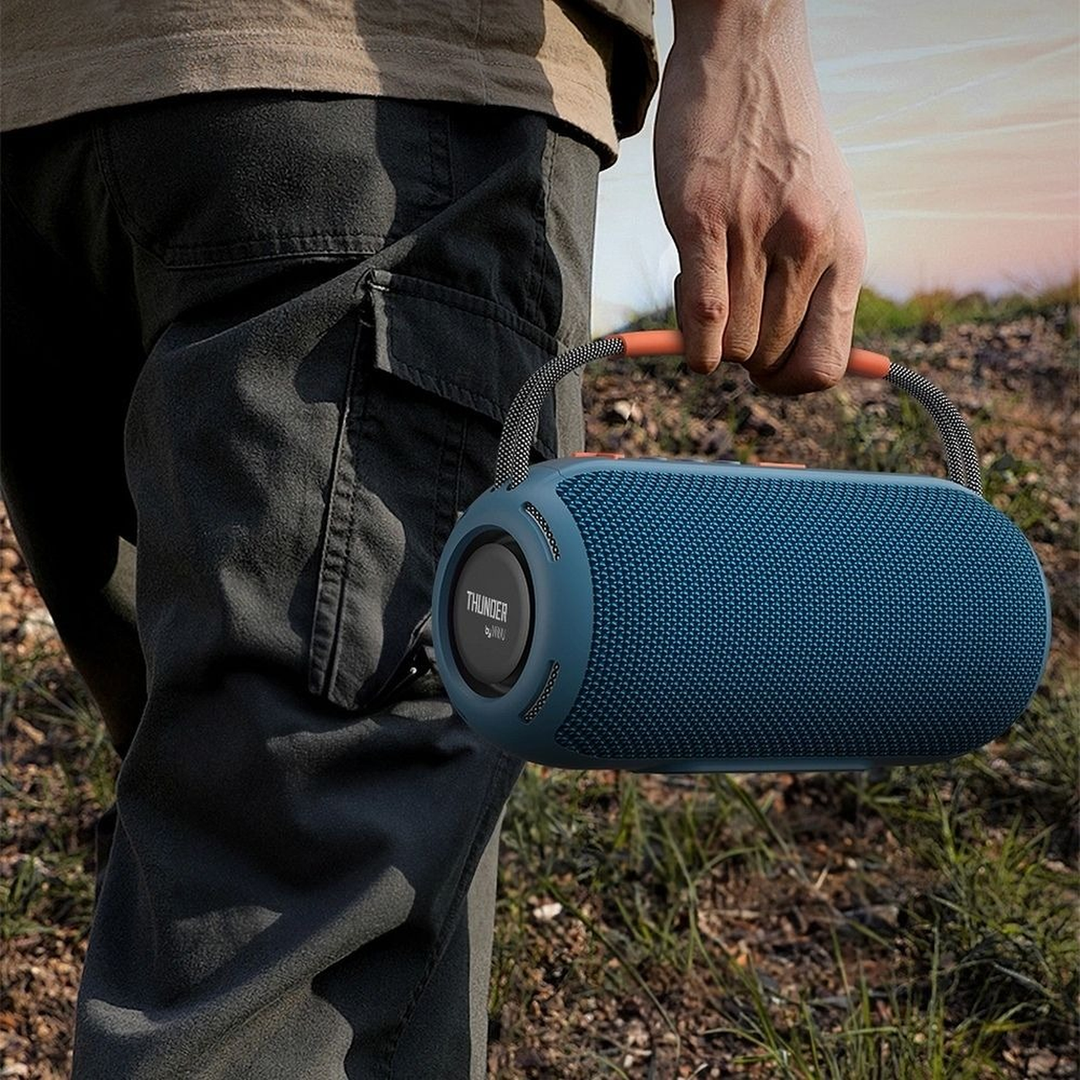 Wiwu Thunder H6 wireless speaker with LED lighting