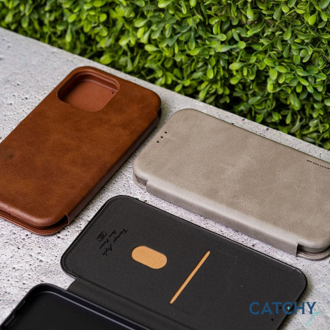 Catchy Jo iPhone Leather Flip Case