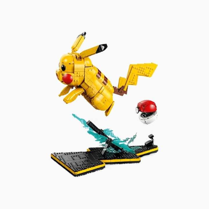 LEGO Pokémon Pikachu and Poké Ball