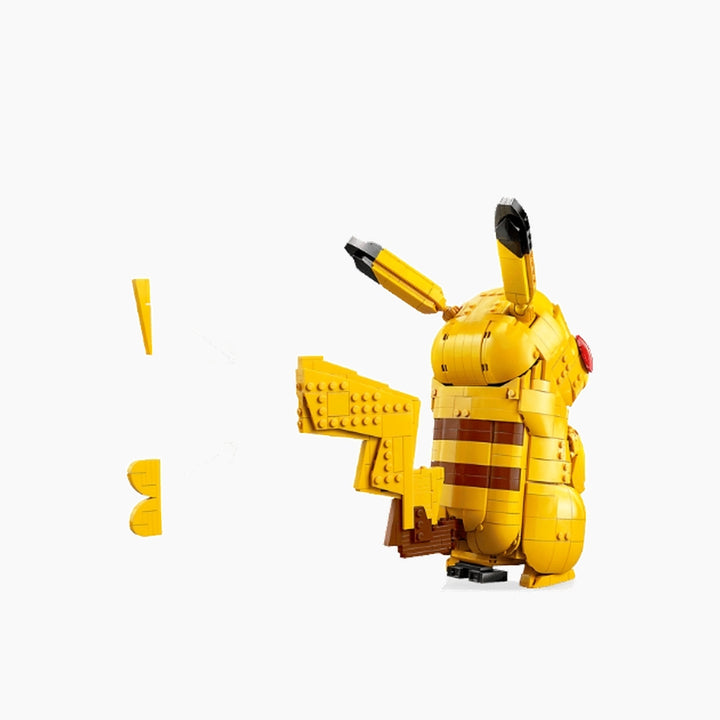 LEGO Pokémon Pikachu and Poké Ball