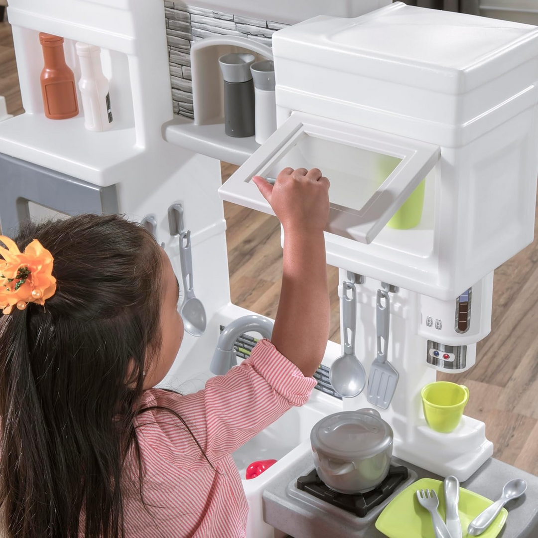 Step2 Downtown Delights Kitchen