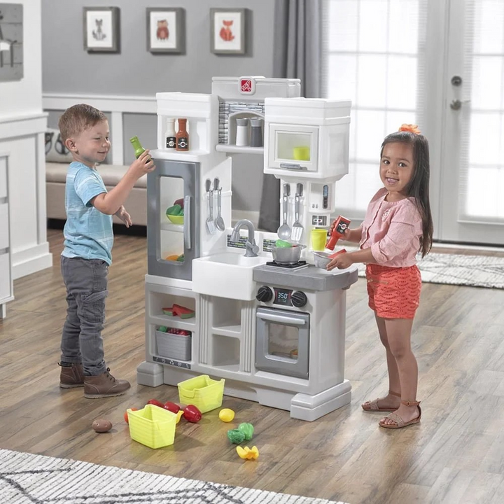 Step2 Downtown Delights Kitchen