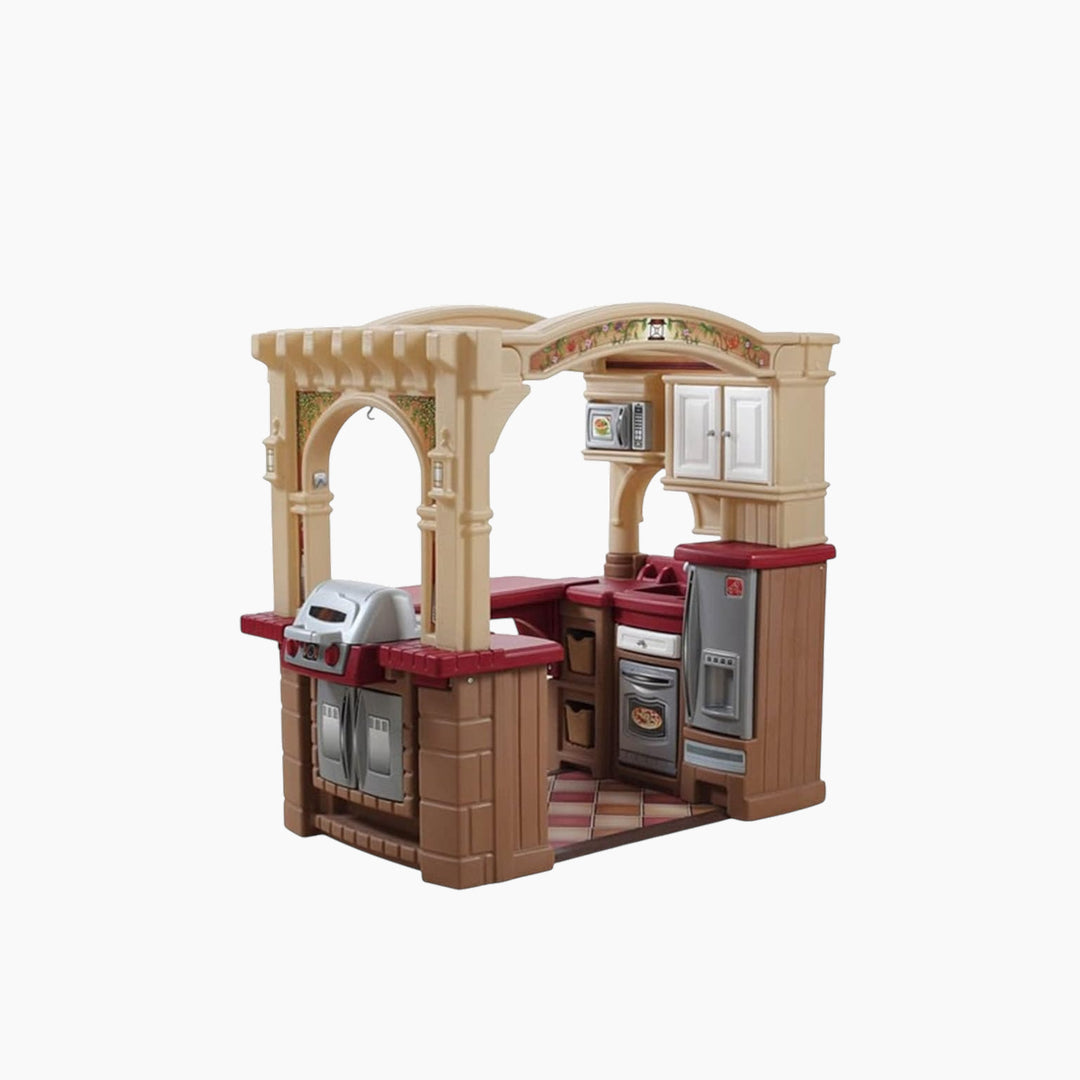 Step 2 Grand Walk-In Kitchen &amp; Grill
