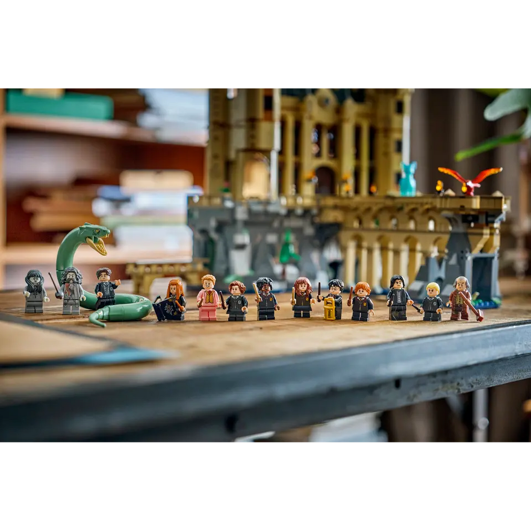 LEGO Hogwarts™ Castle: East Wing