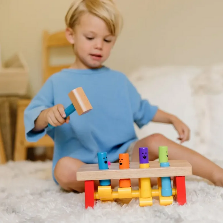 Melissa &amp; Doug Deluxe Pounding Bench