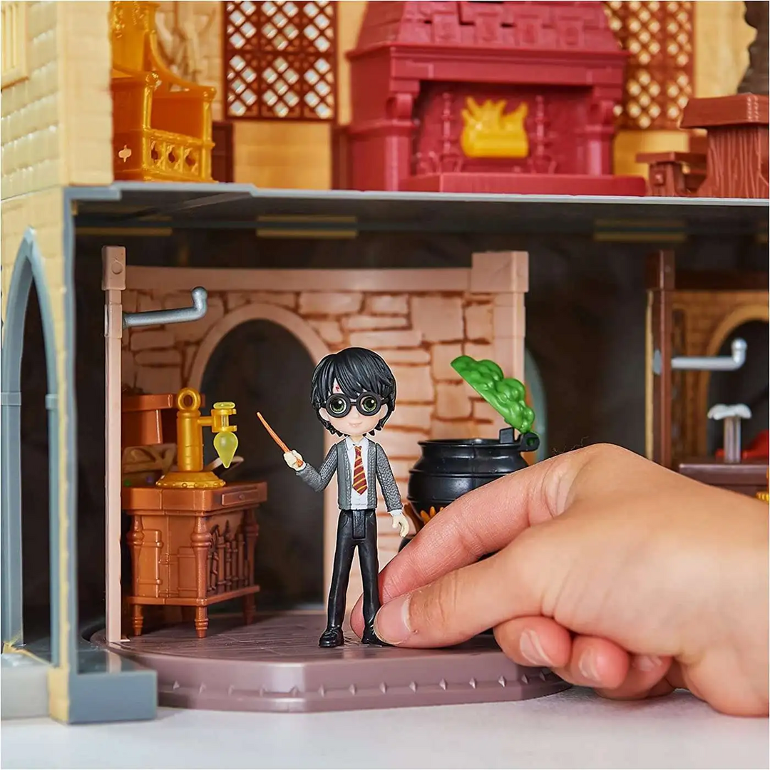 Spin Master Harry Potter Magical Minis Potions Classroom Playset