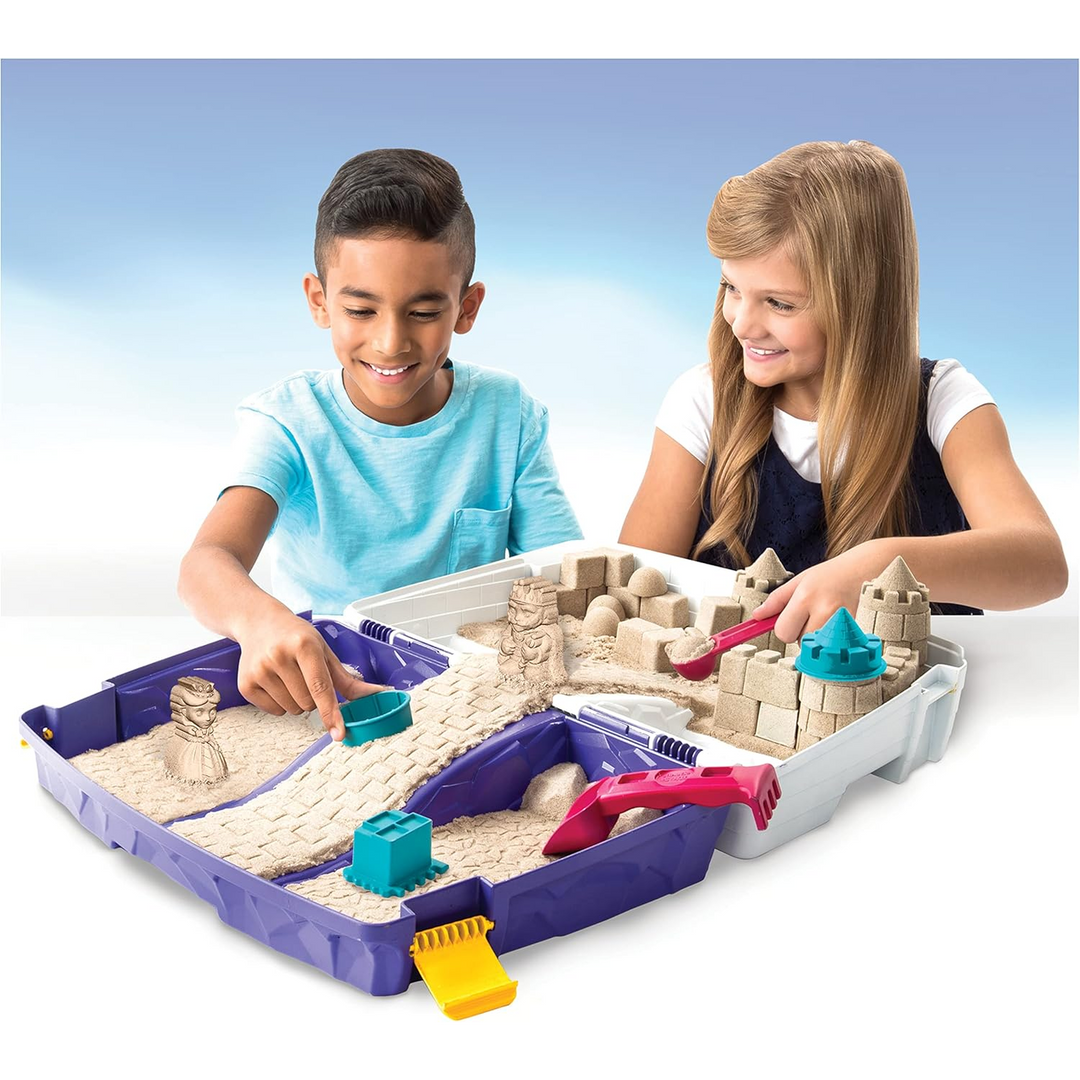 Spin Master Kinetic Sand Folding Sand Box with 2 Lbs of sand