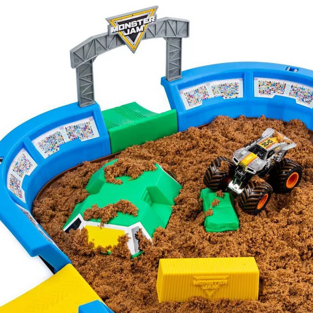 Monster Jam Kinetic Dirt Arena Playset with 2 lbs of Monster Dirt and exclusive truck