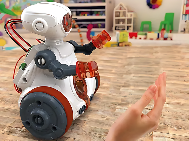 Clementoni Mio the Robot Coding Robot Kit