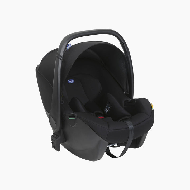 Chicco Kory I-Size Essential B.Car Seat Black