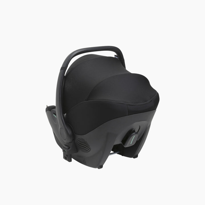 Chicco Kory I-Size Essential B.Car Seat Black