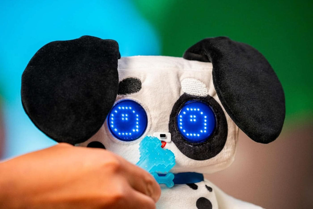 Eolo Pixel Hugs Stuffed Animal