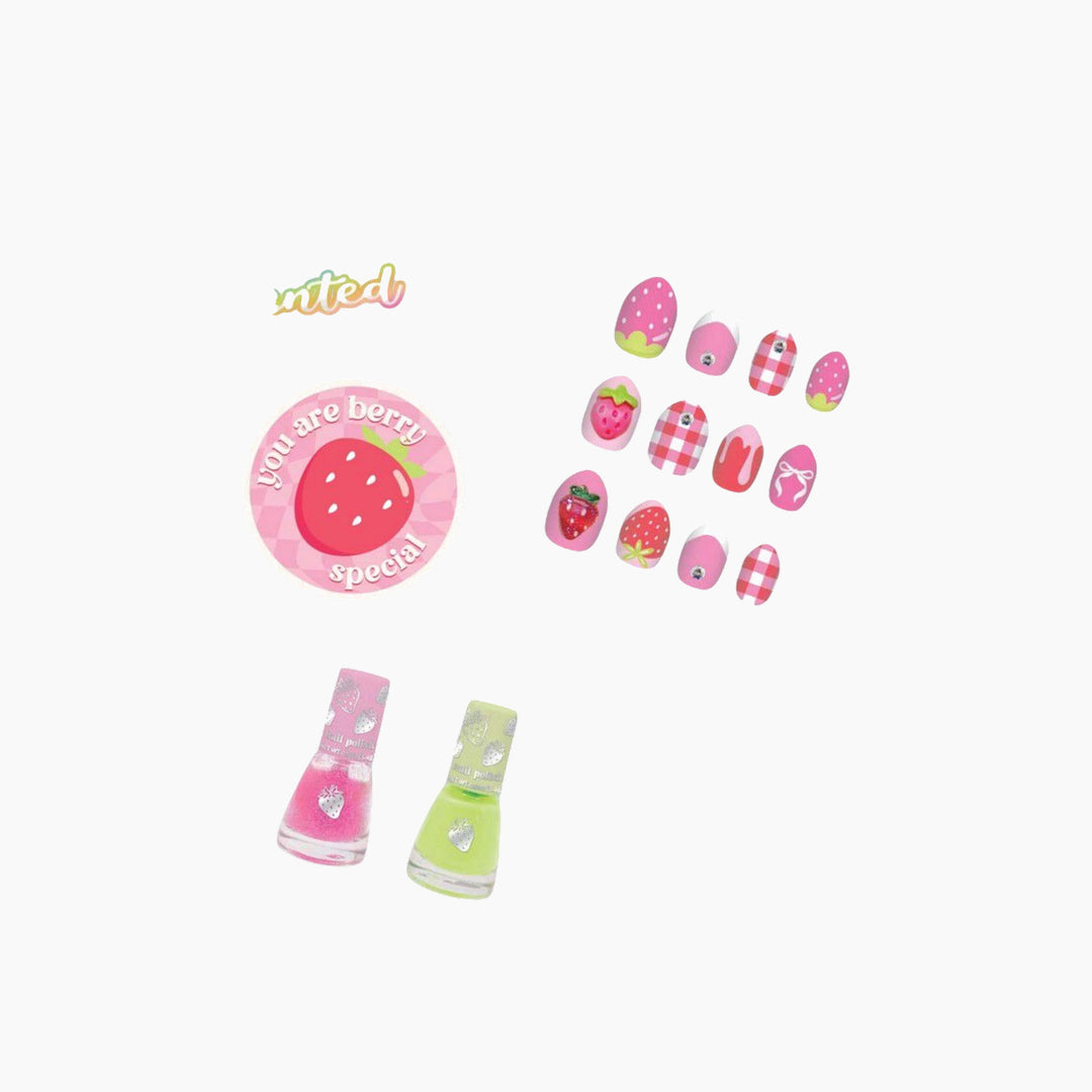 Hot Focus Luxe Lacquer Strawberry press-on nails with 3D decorations and water-based polishes