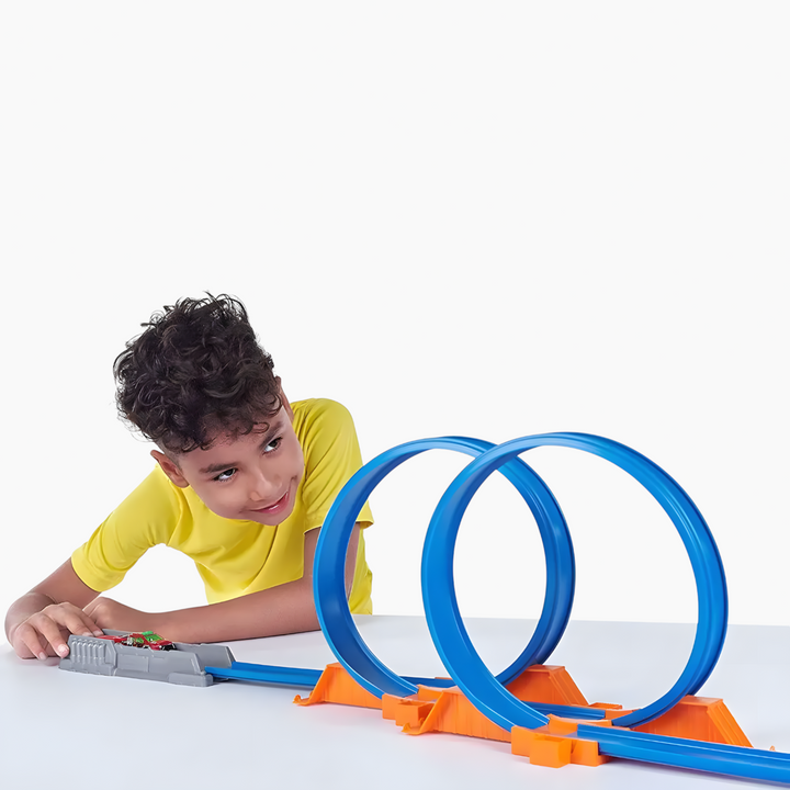 Zuru Metal Machines T-Rex Attack playset for ages 4+