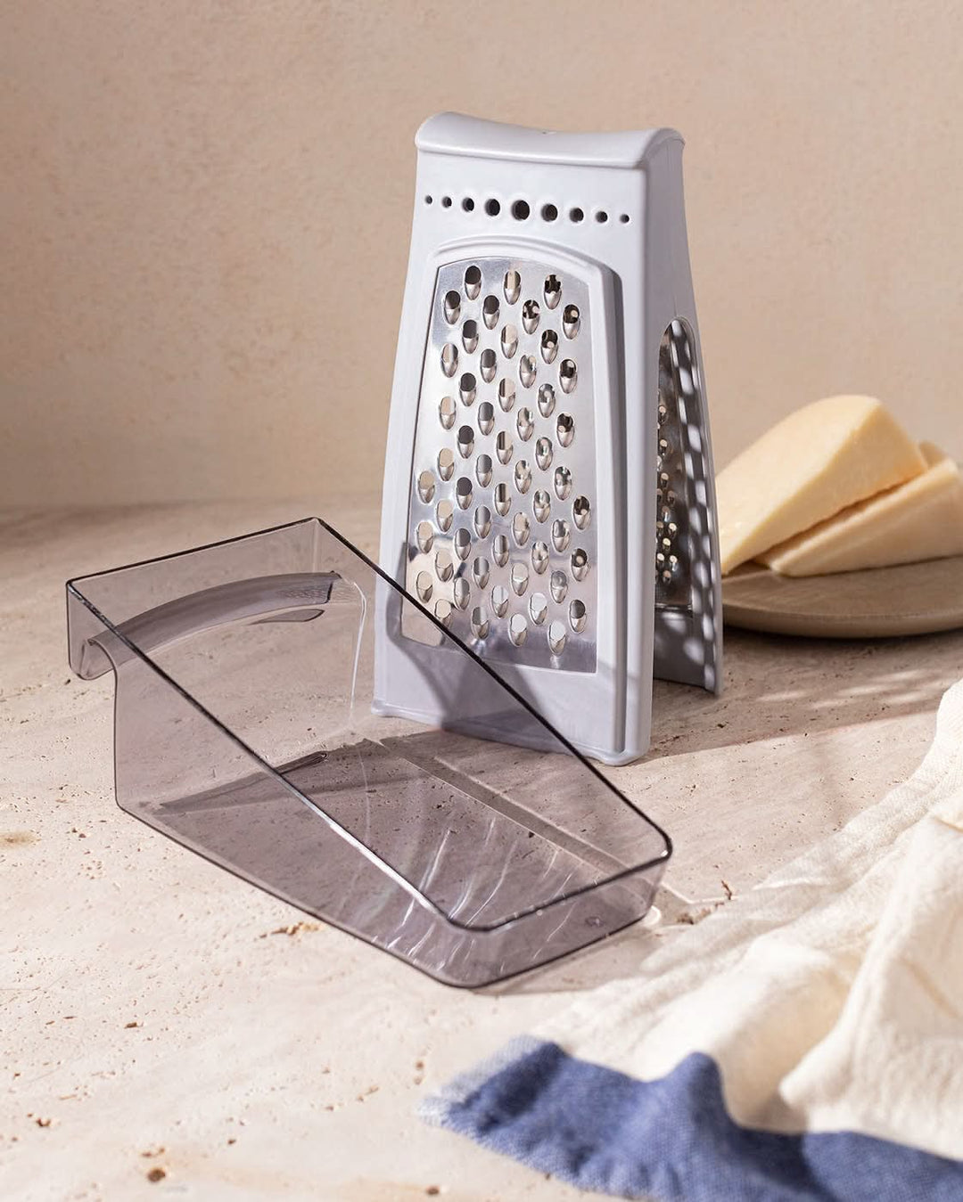 Madame Coco Quotidien Grater With Container